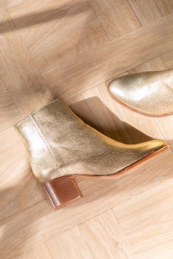 MAISON TOUFET BOTTINES A TALONS CONFORTABLE DORE CUIR METALLISE GAETANE