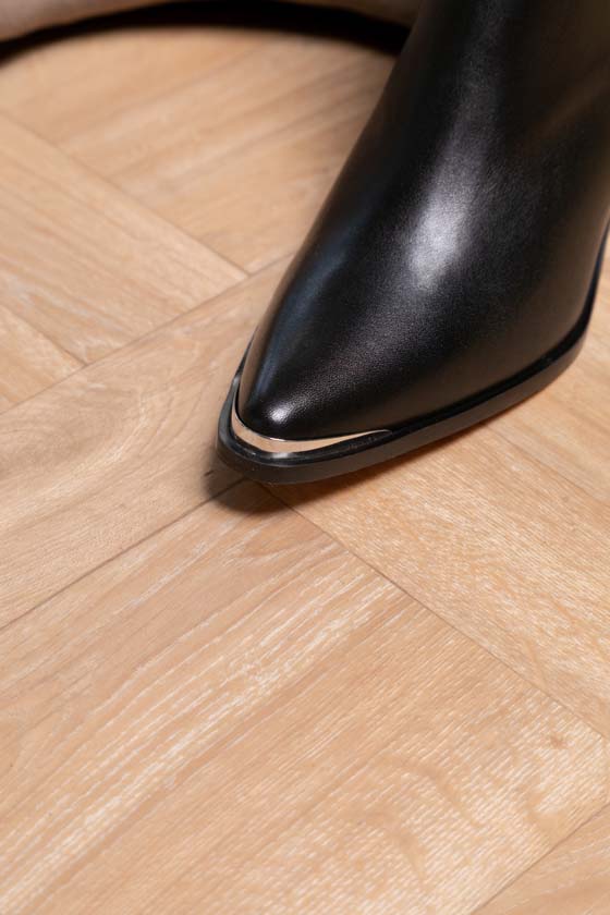 MAISON TOUFET BOTTINE CONFORTABLE NOIR CUIR LISSE LAETITIA