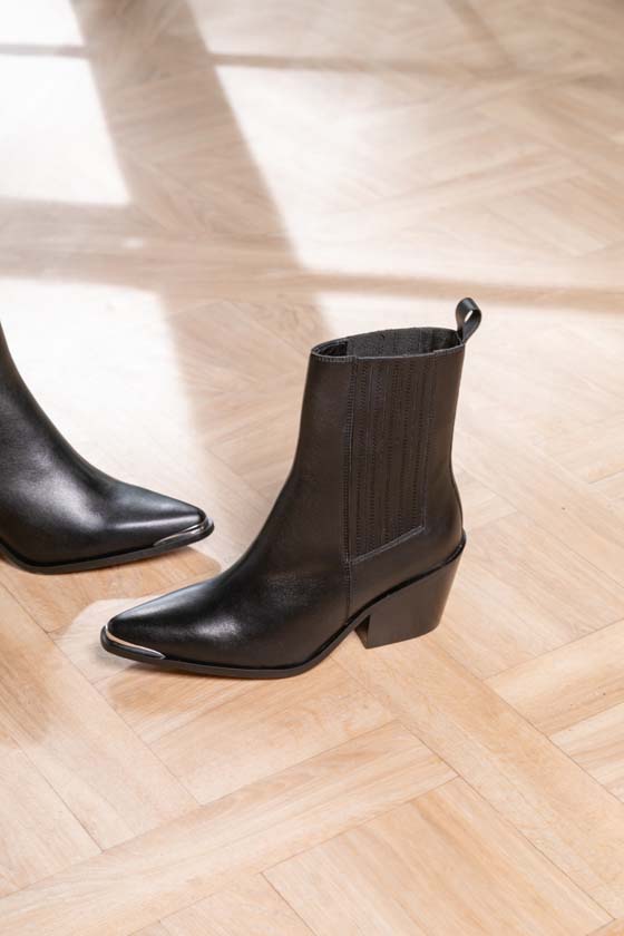 MAISON TOUFET BOTTINE CONFORTABLE NOIR CUIR LISSE LAETITIA