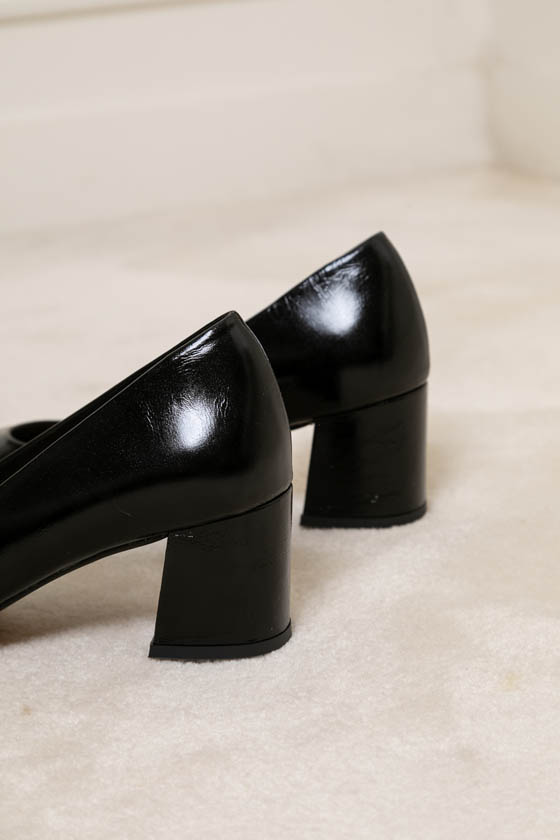 ESCARPIN CONFORTABLE NOIR MAISON TOUFET CUIR BRILLANT EFFET FROISE LOUISE