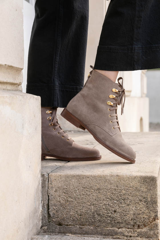 MAISON TOUFET BOTTINES A TALONS CONFORTABLE TAUPE CUIR VELOURS ELA