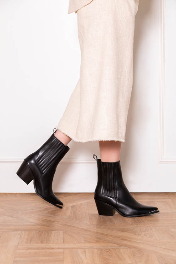 MAISON TOUFET BOTTINE CONFORTABLE NOIR CUIR LISSE LAETITIA