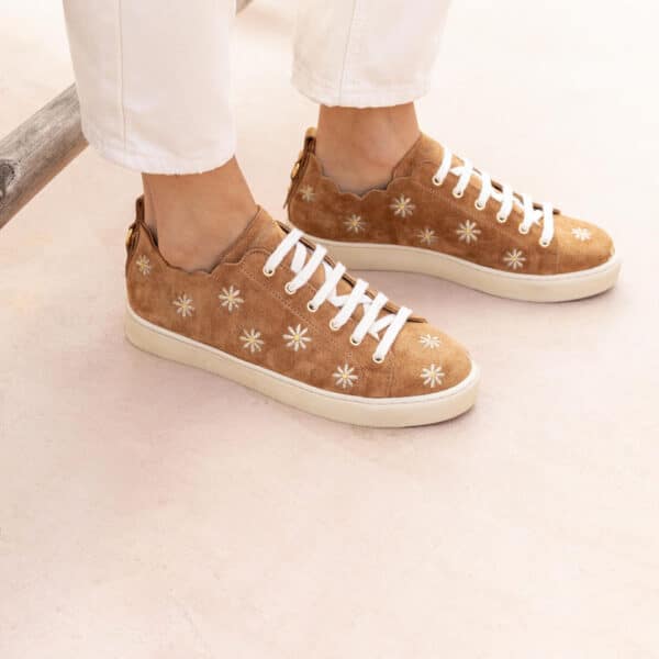 MAISON TOUFET BASKET LACET FESTON CROQUET CONFORTABLE NOISETTE DORE BRODERIE FLEUR MARGUERITE CUIR VELOURS JULIE