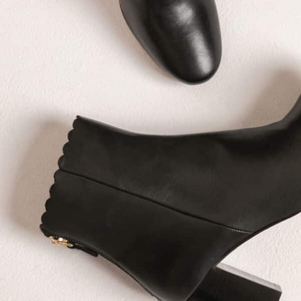 MAISON TOUFET BOTTINES CONFORTABLE NOIR CUIR LISSE GISELLE