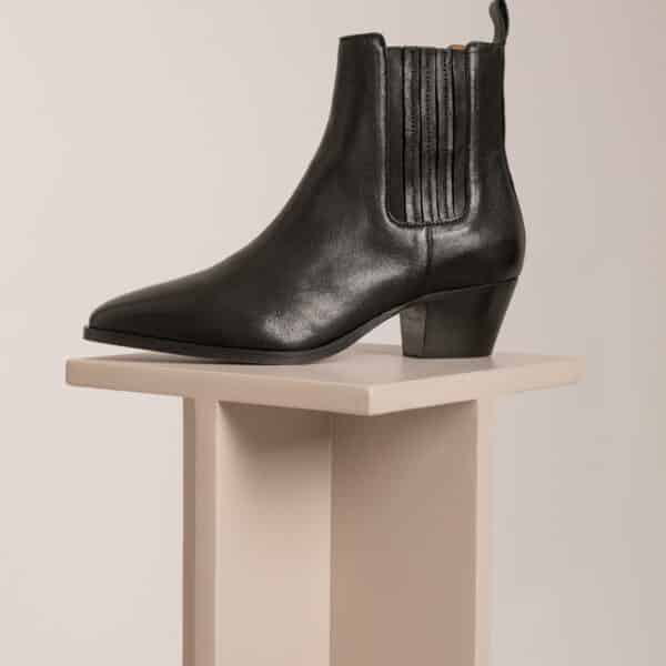 MAISON TOUFET BOTTINES CONFORTABLE NOIR CUIR VICTOIRE
