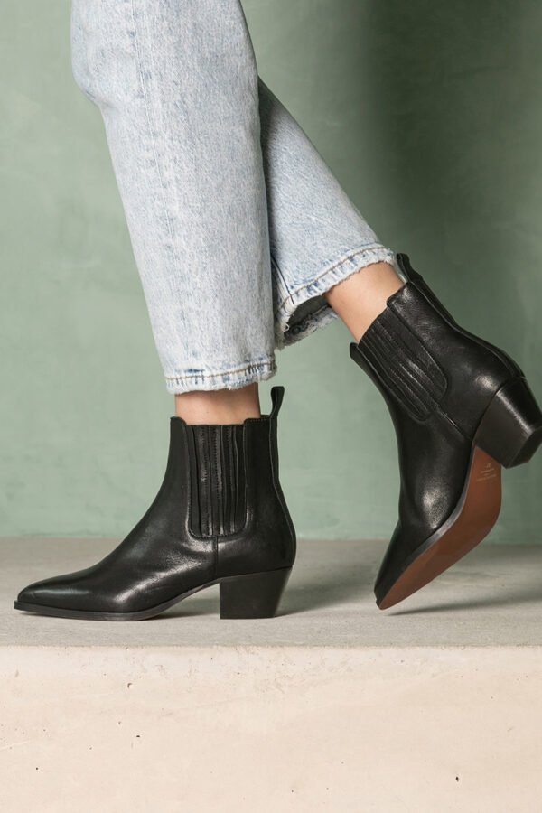 MAISON TOUFET BOTTINES CONFORTABLE NOIR CUIR VICTOIRE