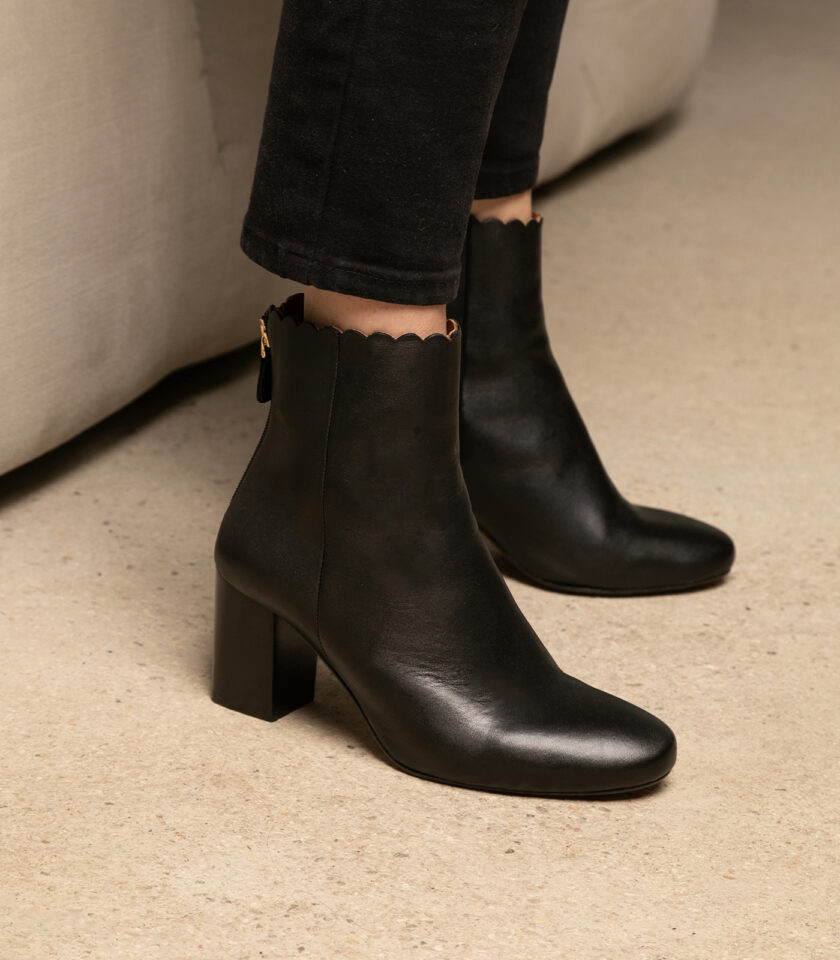 CARRE BOTTINES CONFORTABLE NOIR CUIR LISSE GISELLE