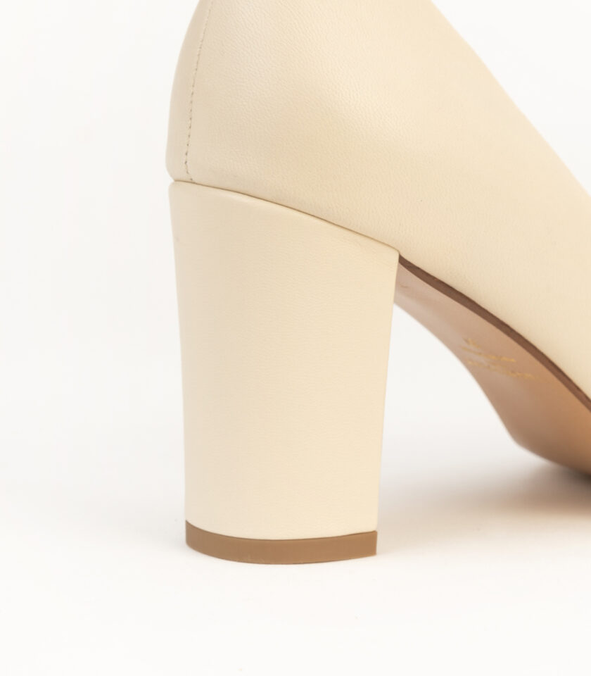 CARRE SANDALES TALON CONFORTABLE CRÈME CUIR LISSE LAURINE