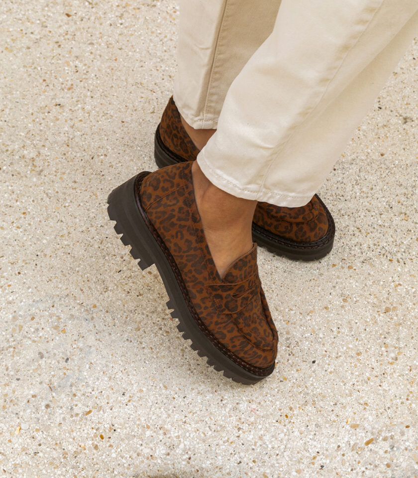 CARRE MAISON TOUFET MOCASSINS CONFORTABLE LÉOPARD CUIR VELOURS ANTONIA