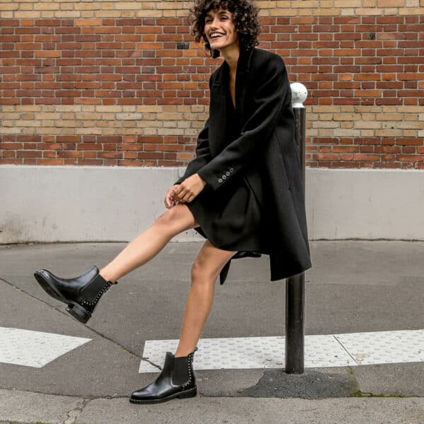 MAISON TOUFET BOTTINES CONFORTABLE NOIR CUIR GLACÉ CLOUS MAXINE