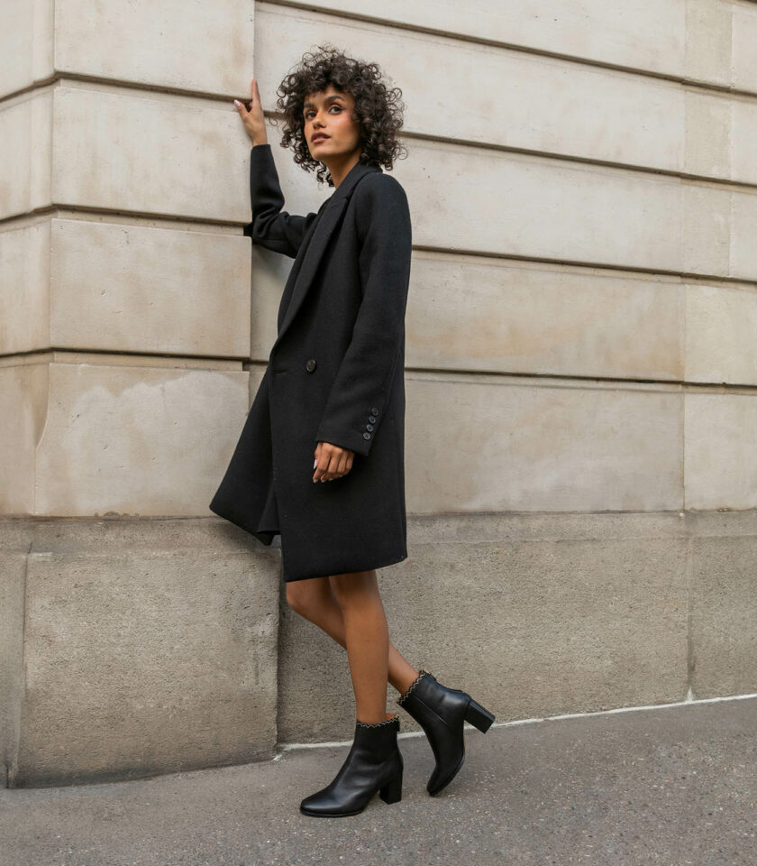 MAISON TOUFET BOTTINES CONFORTABLE NOIR CUIR LISSE CLOUS GISELLA