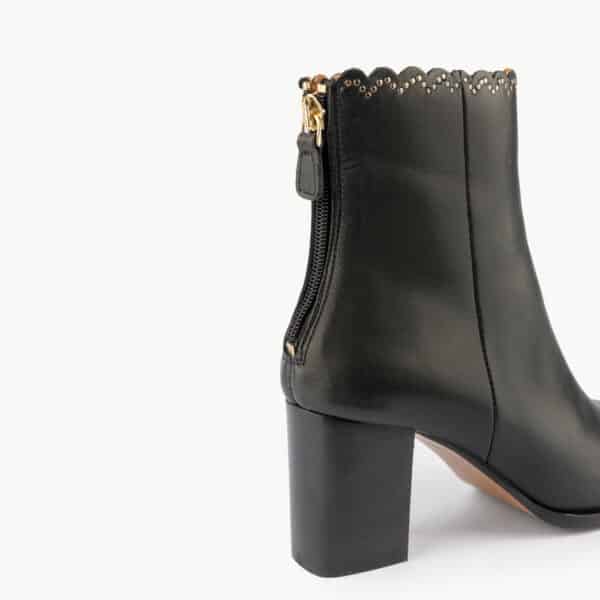 MAISON TOUFET BOTTINES CONFORTABLE NOIR CUIR LISSE CLOUS GISELLA