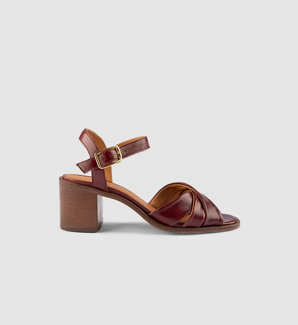 mocasins mobile