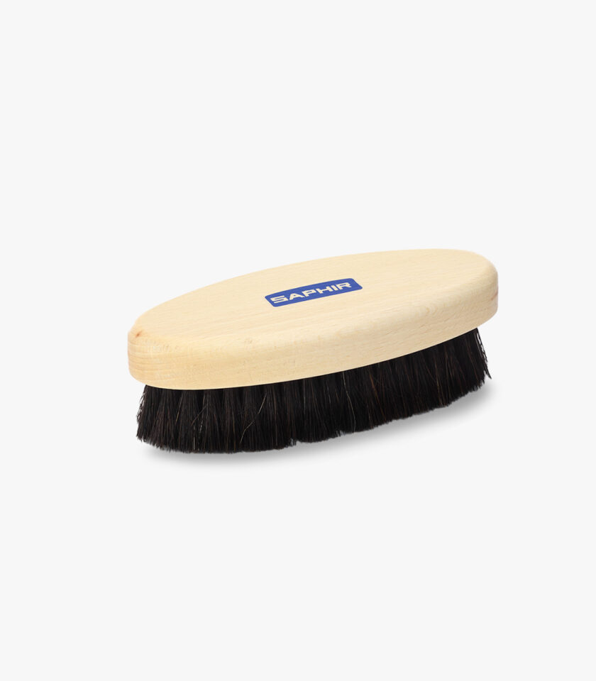 Brosse ovale en crin de cheval